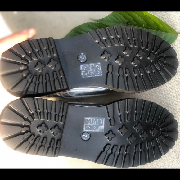 🥂HOST PICK!!! 💕🌟 NIB STYLISH ROYAL OXFORDS🥂 - Picture 4 of 8